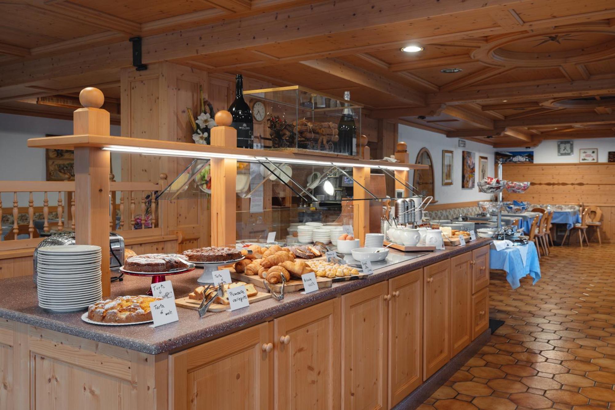 Berg Hotel Latemar Spitze Vigo di Fassa Εξωτερικό φωτογραφία