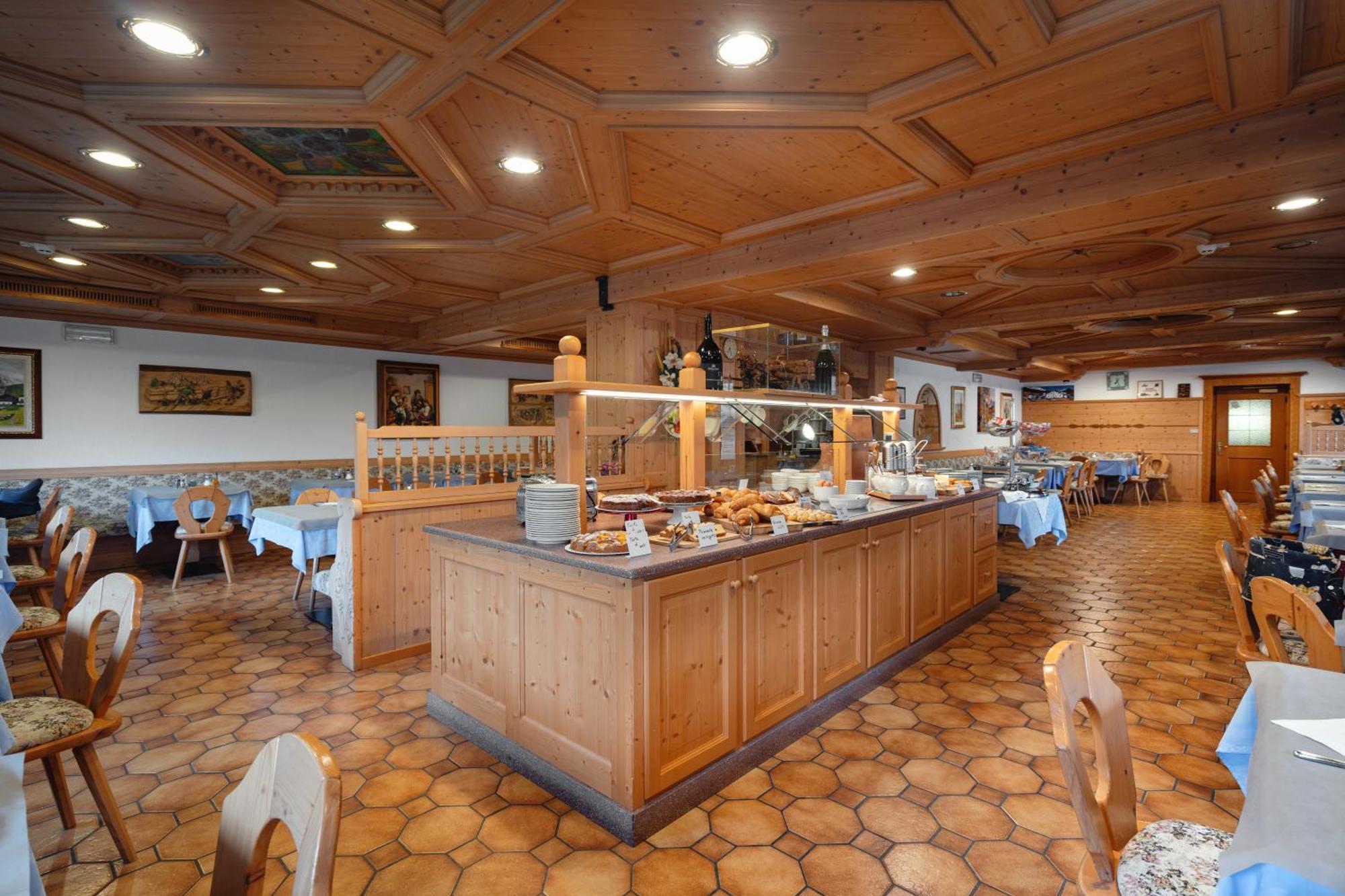 Berg Hotel Latemar Spitze Vigo di Fassa Εξωτερικό φωτογραφία